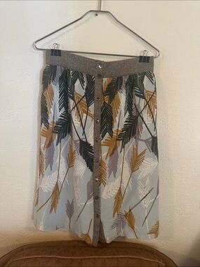 Anthropologie esme & esyllte Button-Front Leaf Print Midi Skirt in Green/Mustard